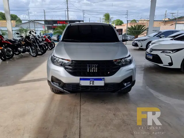 Carro Fiat Strada 2025 Freedom 1.3 Flex 8V CD