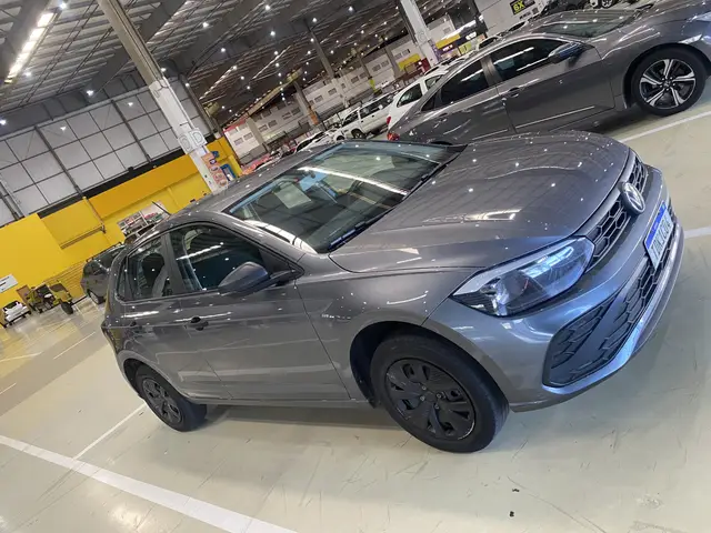 Carro Volkswagen Polo 2025 Track 1.0 Flex 12V 5p