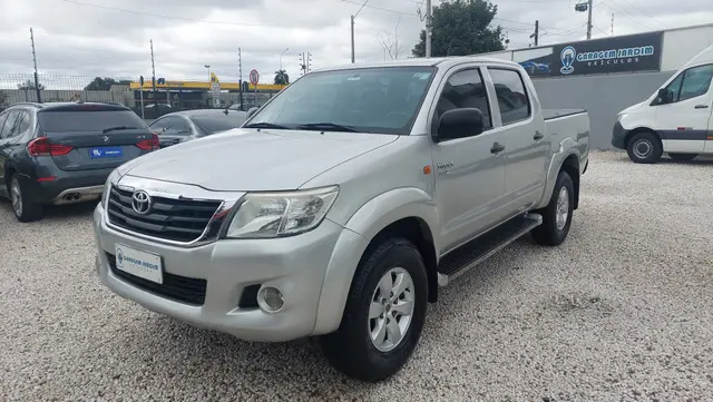 Carro Toyota Hilux Cabine Dupla 2012 Hilux 2.7 SR CD 4x2 (Flex) (Aut)