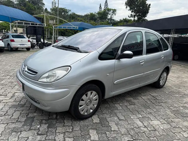 Carro Citroën Xsara Picasso 2007 GLX 1.6 16V (flex)