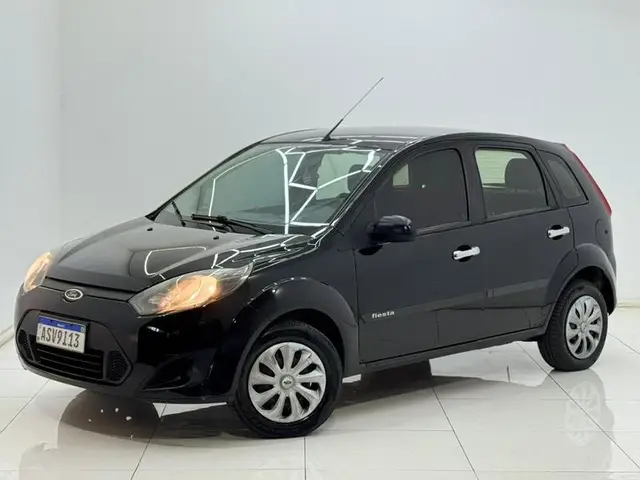 Carro Ford Fiesta Hatch 2011 1.0 (Flex)