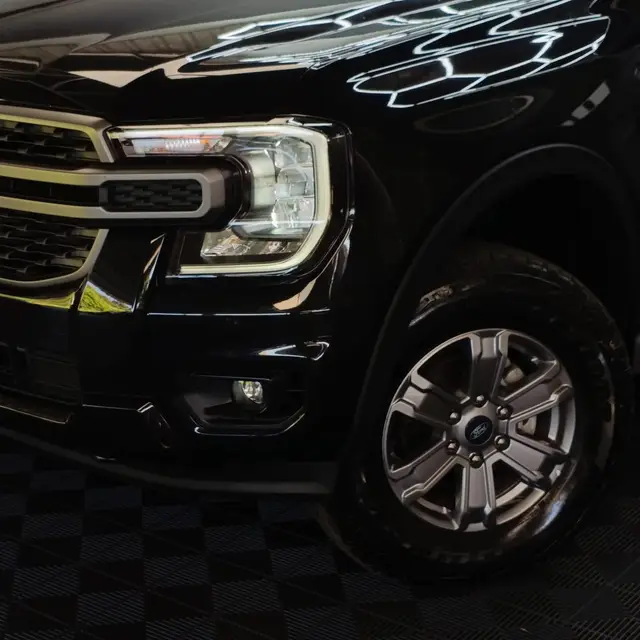 Carro Ford Ranger Cabine Dupla 2025 XLS 2.0 4x4
