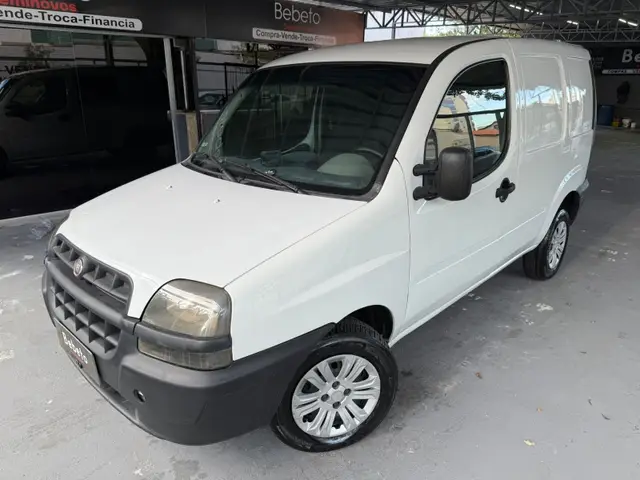Carro Fiat Doblò Cargo 2009 1.8 8V (Flex)