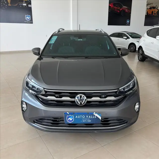 Carro Volkswagen Nivus 2023 Highline 200 TSI