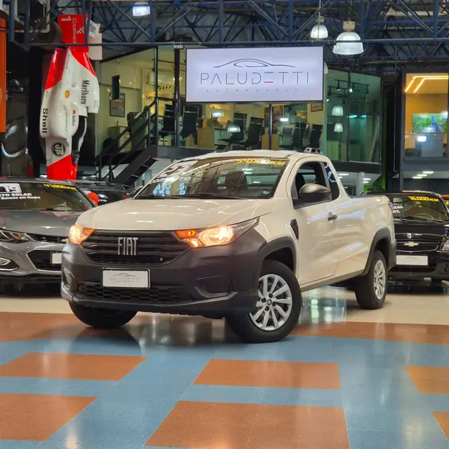 Carro Fiat Strada 2023 Endurance 1.4 Cabine Plus (Flex)