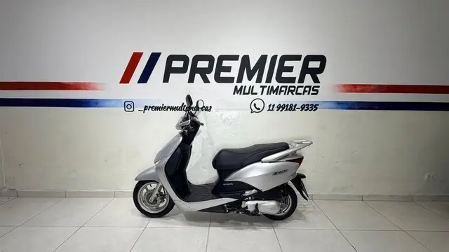 Moto Honda LEAD 2010 110