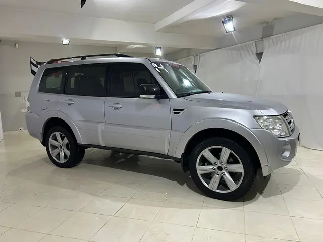 Carro Mitsubishi Pajero Full 2014 3.2 DI-D 3D HPE 4WD