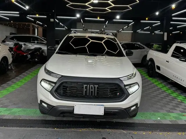 Carro Fiat Toro 2023 Volcano 1.3