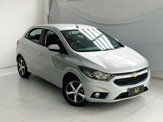 Carro Chevrolet Onix 2018 1.4 LT SPE/4 (Aut)