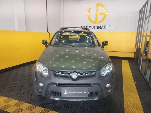 Carro Fiat Strada 2013 Adventure 1.8 16V (Flex) (Cabine Estendida)