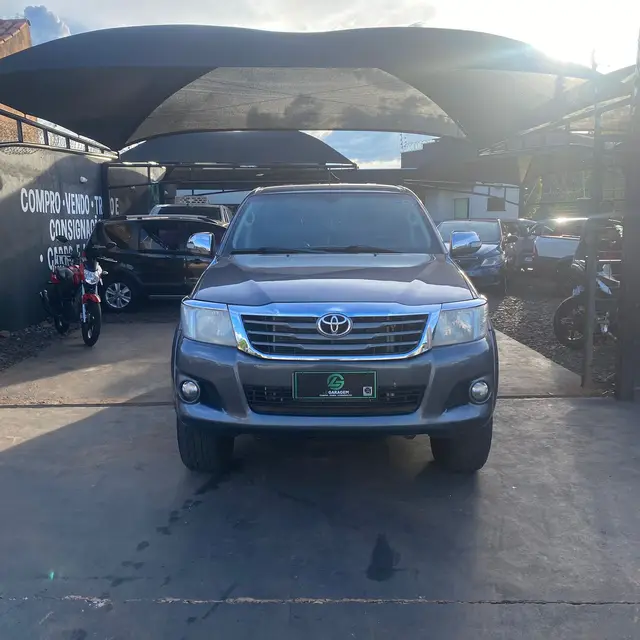 Carro Toyota Hilux Cabine Dupla 2015 Hilux 2.7 SRV CD 4x4 (Flex) (Aut)