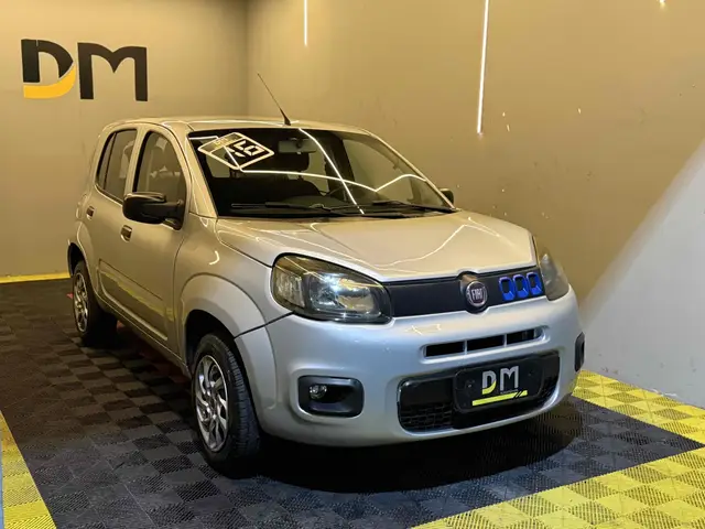 Carro Fiat Uno 2016 Attractive 1.0 (Flex) 4p