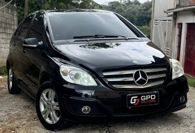 Carro Mercedes-Benz Classe B 2011 B 180 Family