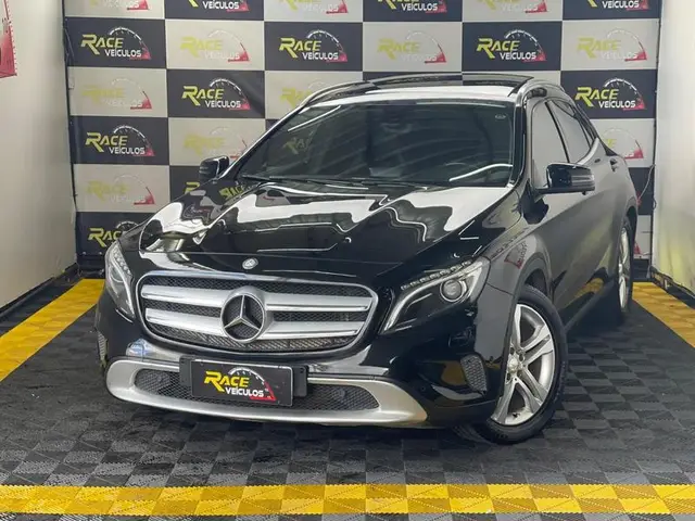 Carro Mercedes-Benz GLA 250  2015 GLA 250 Sport