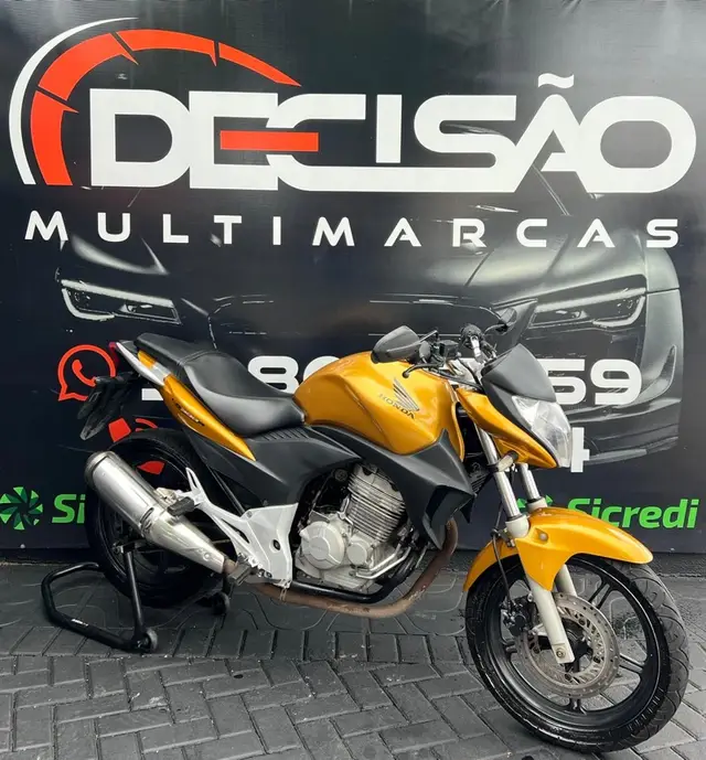Moto Honda CB 300R 2010 Standard