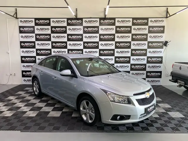 Carro Chevrolet Cruze 2012 LT 1.8 16V Ecotec (Flex)
