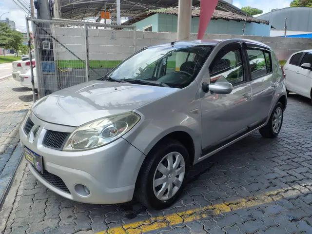 Carro Renault Sandero 2009 Privilège 1.6 16V (flex)