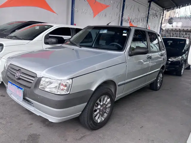 Carro Fiat Uno Mille 2011 Mille Celeb/Celeb.ECON 1.0 F.Flex 4p