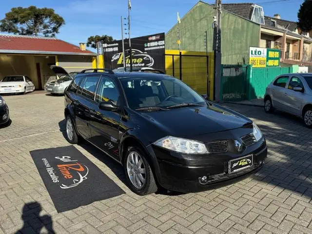 Carro Renault Megane Grand Tour 2012 Mégane Grand Tour Dynamique 1.6 16V (flex)