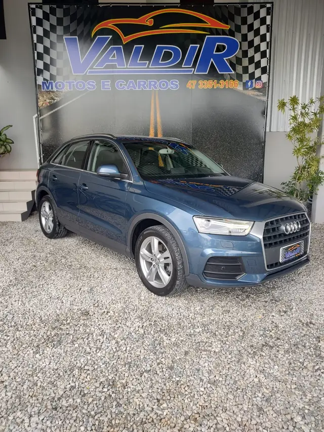 Carro Audi Q3 2016 1.4 TFSI Ambiente S Tronic