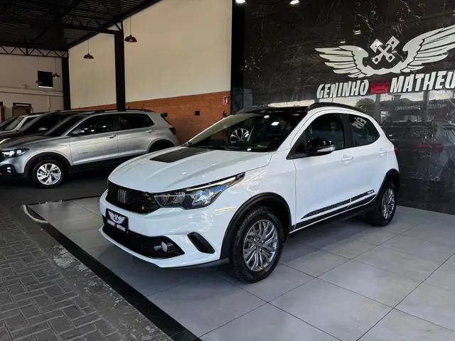 Carro Fiat Argo 2022 Drive 1.3 S-Design (Flex)