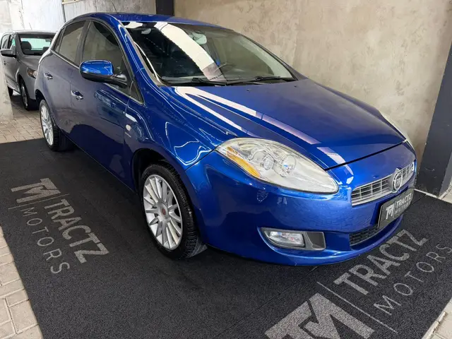 Carro Fiat Bravo 2012 Absolute 1.8 16V Dualogic (Flex)