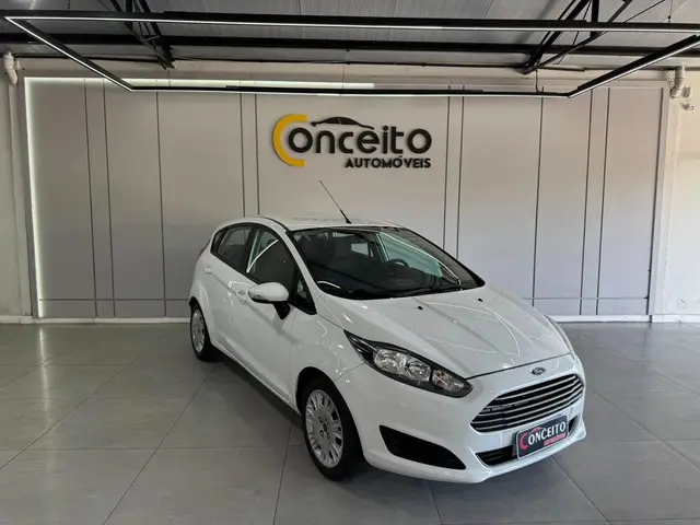Carro Ford Fiesta Hatch 2017 SEL 1.6 16V Flex Aut. 5p - G
