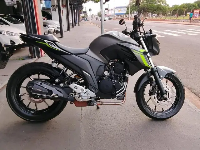 Moto Yamaha Fazer FZ25 2024 Flex