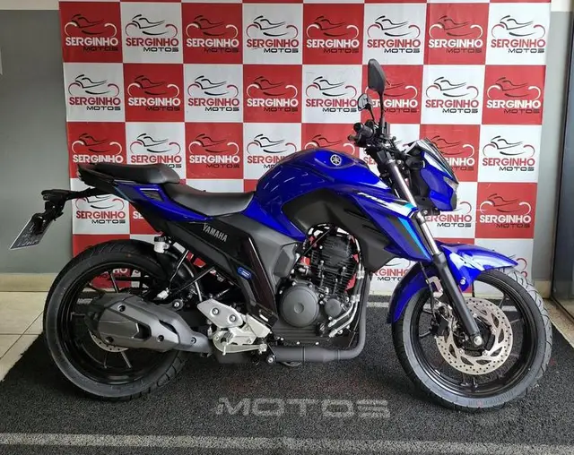 Moto Yamaha Fazer FZ25 2025 Flex