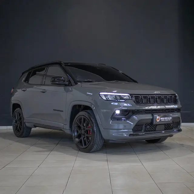 Carro Jeep Compass 2025 Blackhawk