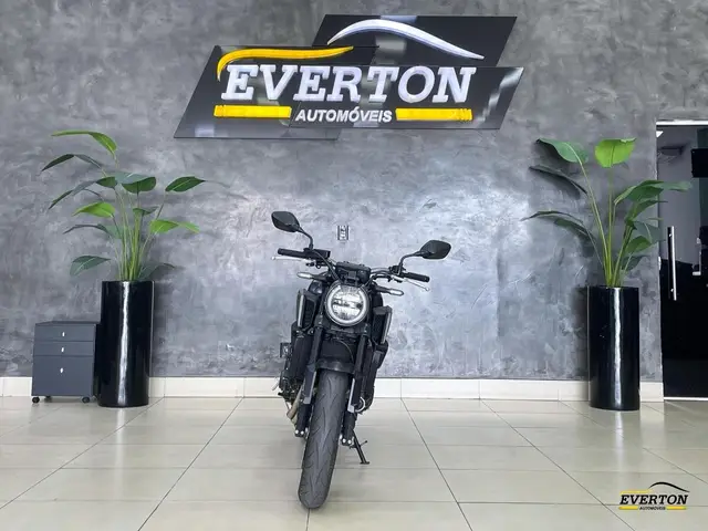 Moto Honda CB 650R 2024 (ABS)