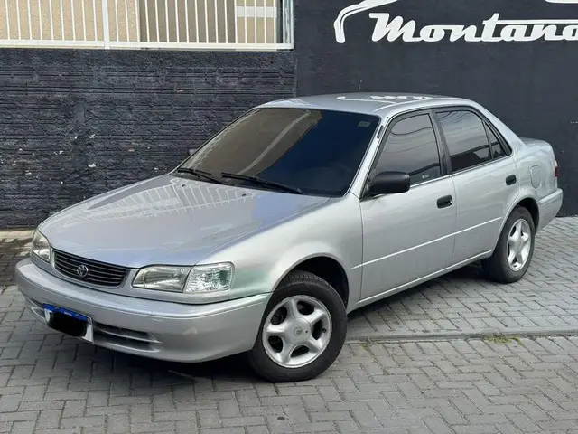 Carro Toyota Corolla 2002 Sedan XLi 1.8 16V