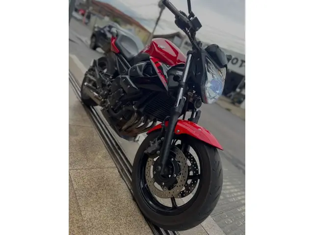 Moto Yamaha Xj6 F 2011 XJ6 F