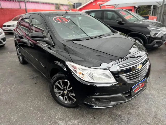 Carro Chevrolet Onix 2013 1.0 LT SPE/4