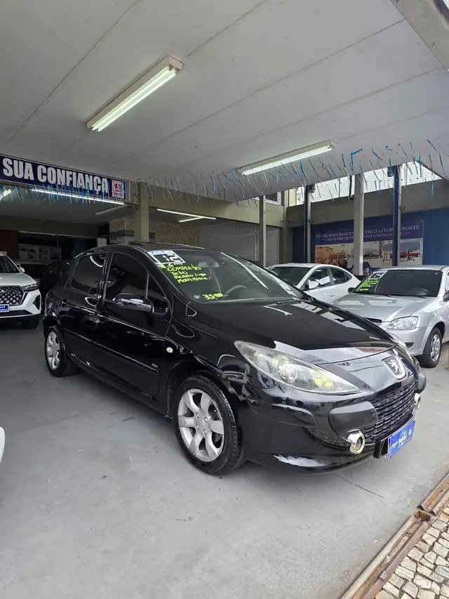 Carro Peugeot 307 Sedan 2012 Presence Pack 1.6 16V (flex)