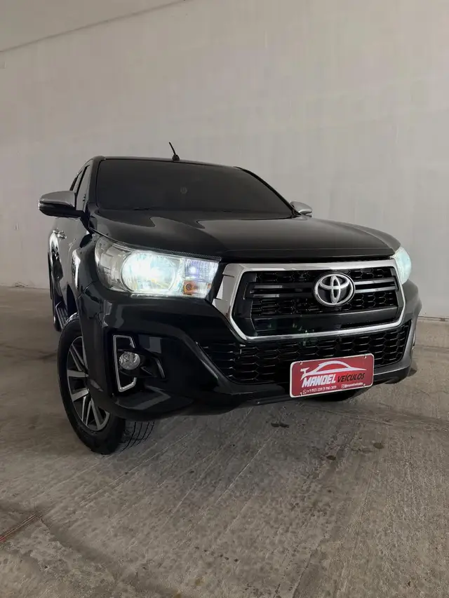 Carro Toyota Hilux Cabine Simples 2019 Hilux 2.8 TDI CS 4x4