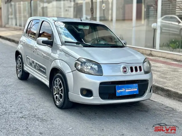 Carro Fiat Uno 2012 Sporting 1.4 8V (Flex) 4p