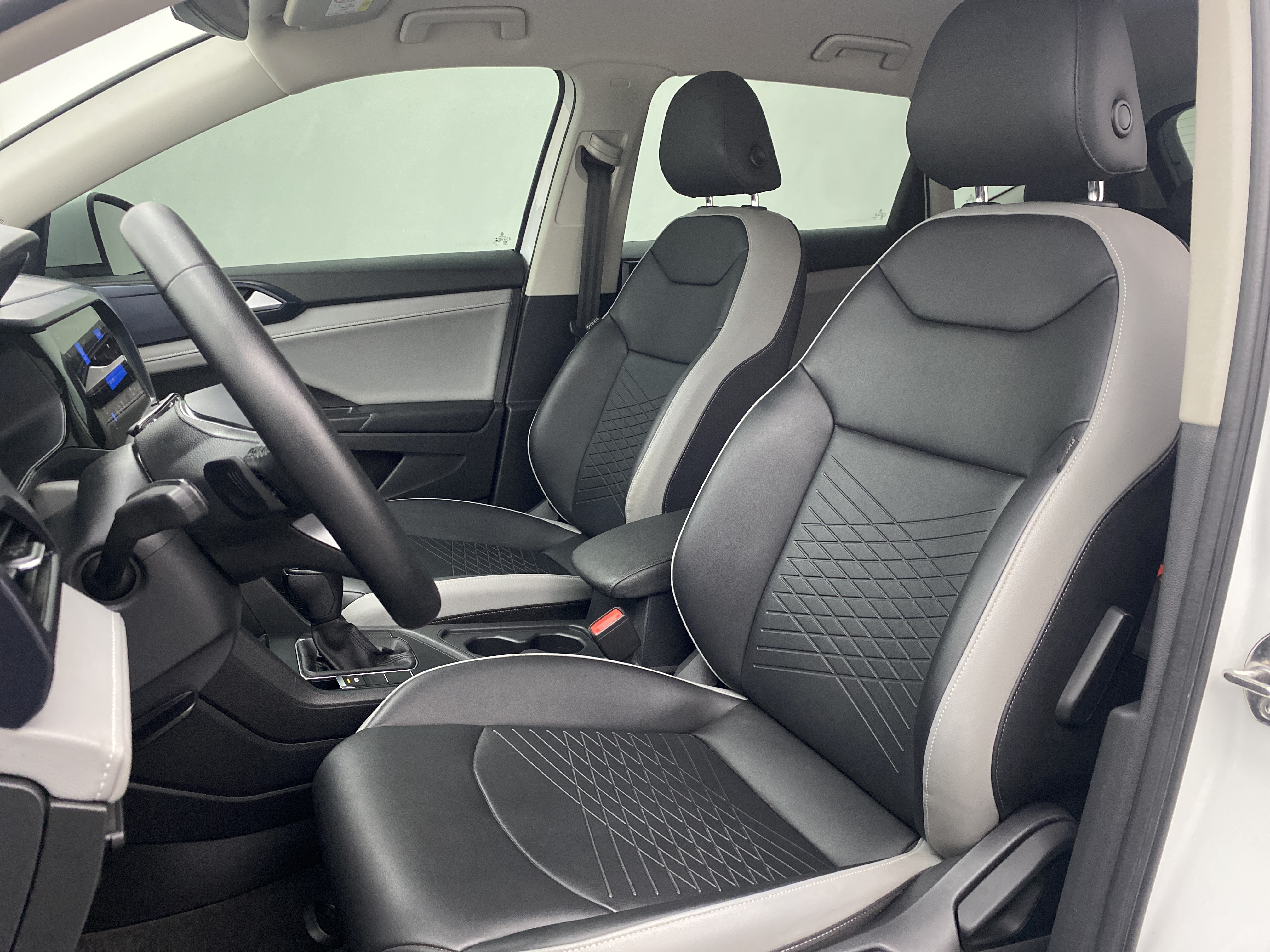 vw - volkswagen taos comfortline 1.4 tsi