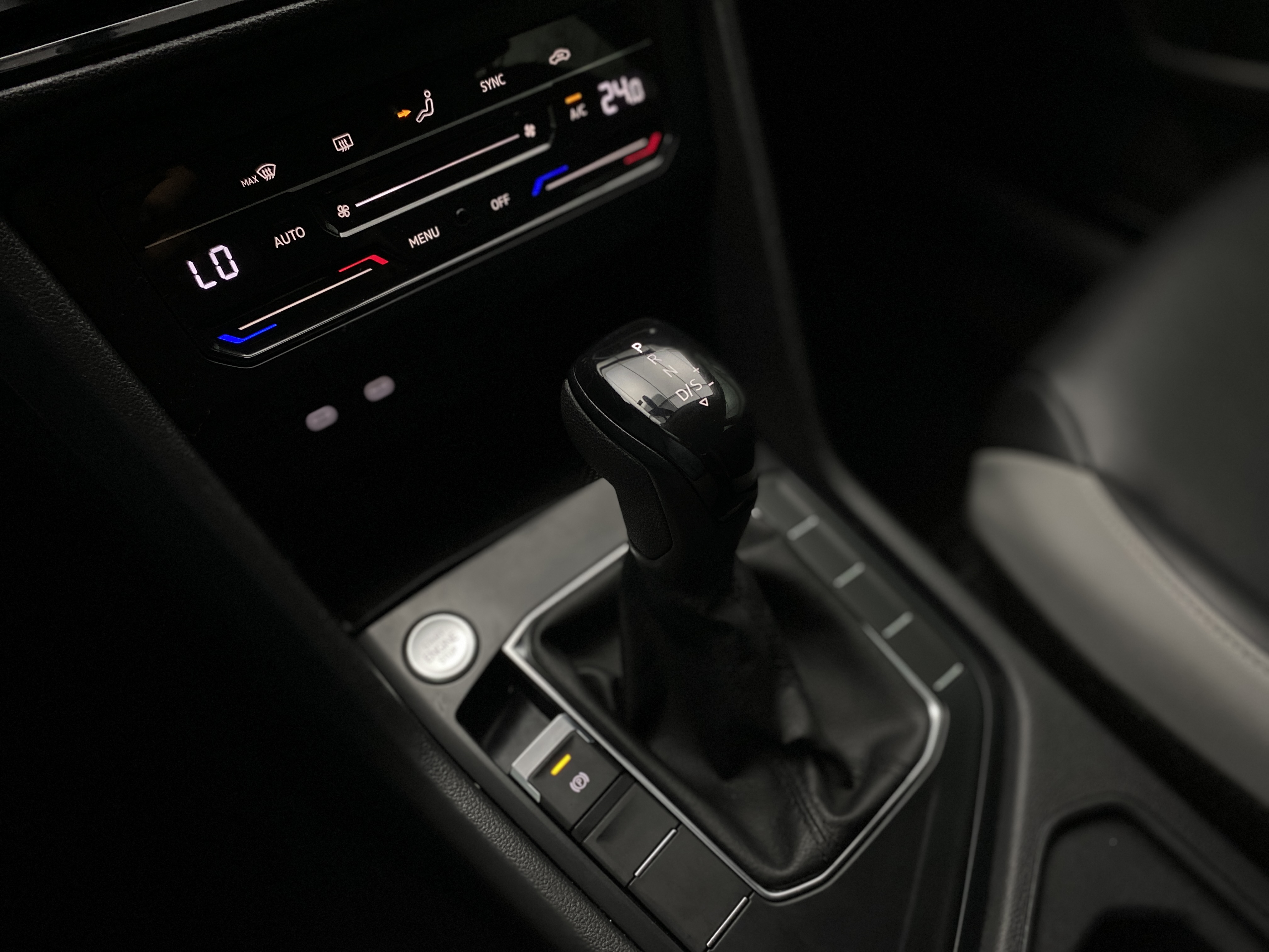 vw - volkswagen taos comfortline 1.4 tsi