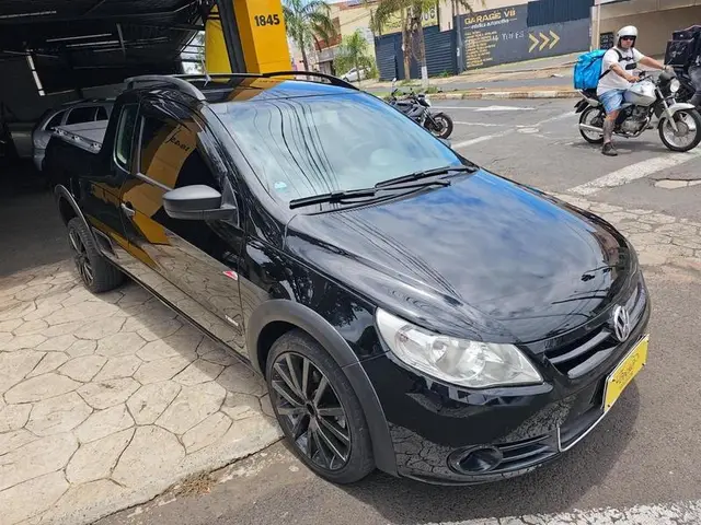 Carro Volkswagen Saveiro 2013 1.6  (Flex) (cab. estendida)