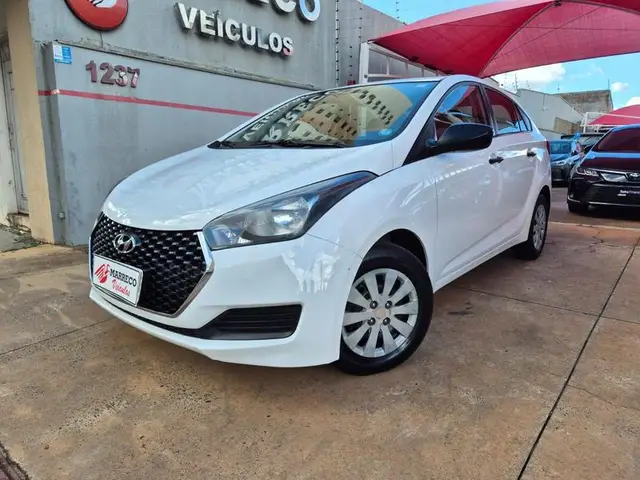 Carro Hyundai HB20S 2019 1.0 Unique (Flex)