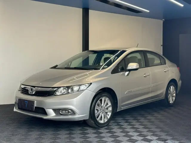 Carro Honda Civic 2014 New  LXR 2.0 i-VTEC (Aut) (Flex)