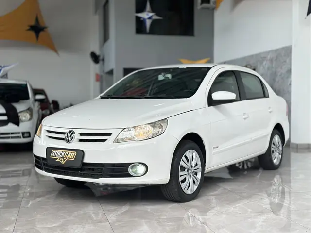 Carro Volkswagen Voyage 2013 1.0 TEC City (Flex)