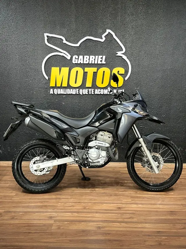 Moto Honda XRE 300 2023 ABS