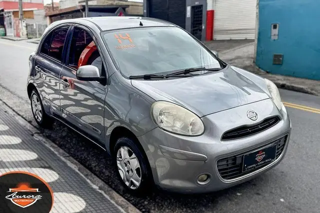 Carro Nissan March 2014 1.6 16V S (Flex)