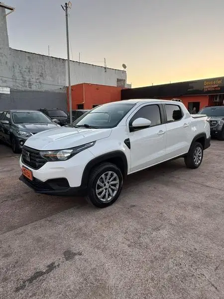 Carro Fiat Strada 2022 Endurance 1.4 CD (Flex)