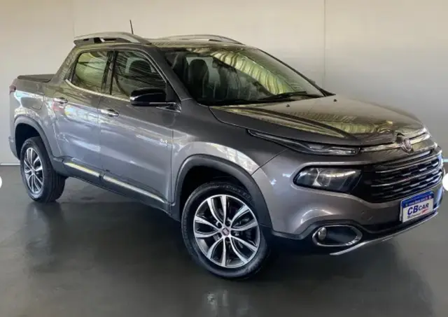 Carro Fiat Toro 2019 Volcano 2.0 diesel AT9 4x4
