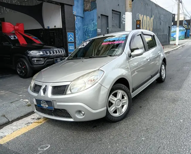 Carro Renault Sandero 2009 Privilège 1.6 16V (flex)