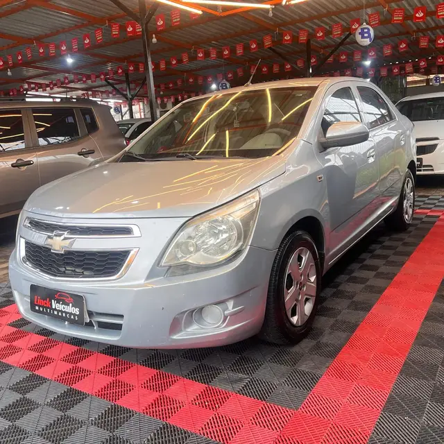 Carro Chevrolet Cobalt 2013 LS 1.4 8V (Flex)