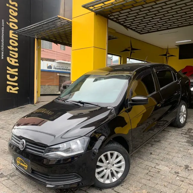 Carro Volkswagen Voyage 2013 1.6 Total Flex